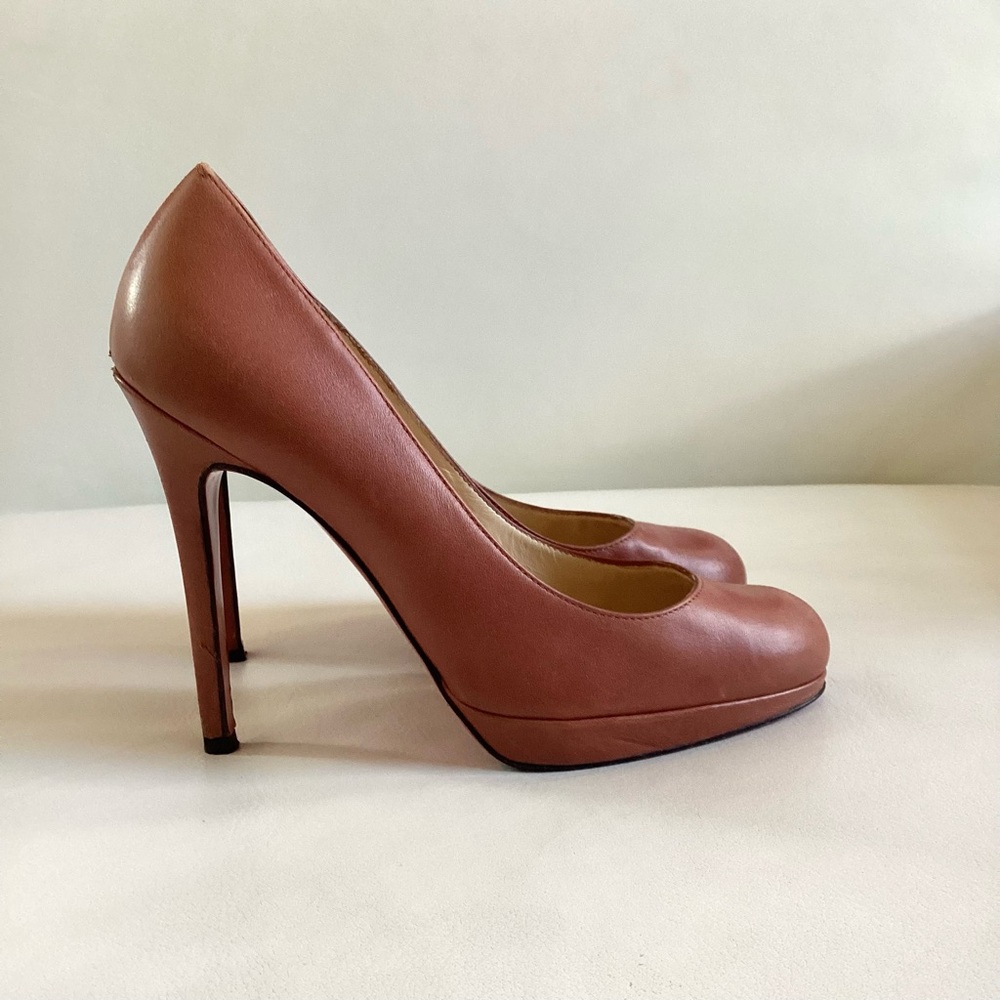 Christian Louboutin Mauve Leather Platform Stiletto Pumps